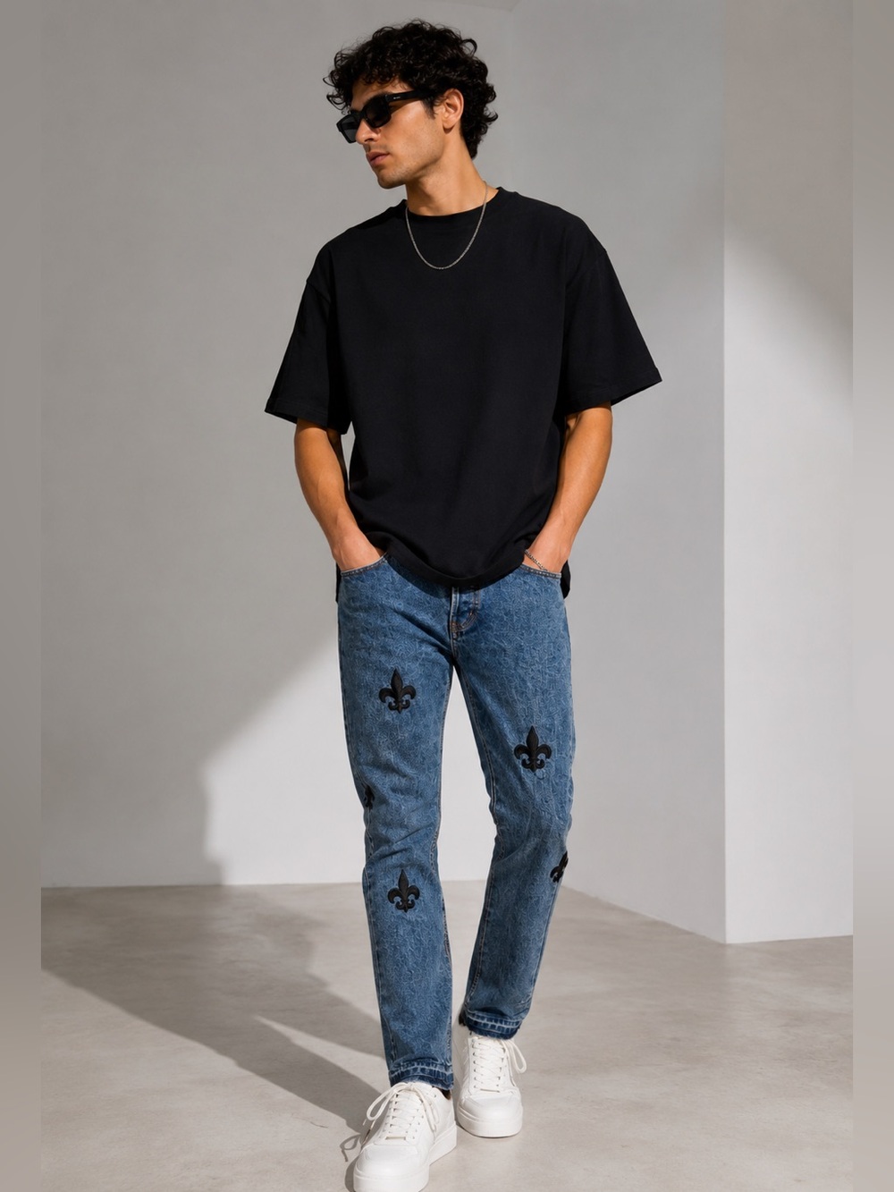 MNML Fleur De Lis Embroidered Jeans Men’s 28 Slim Tapered Blue Streetwear 9622